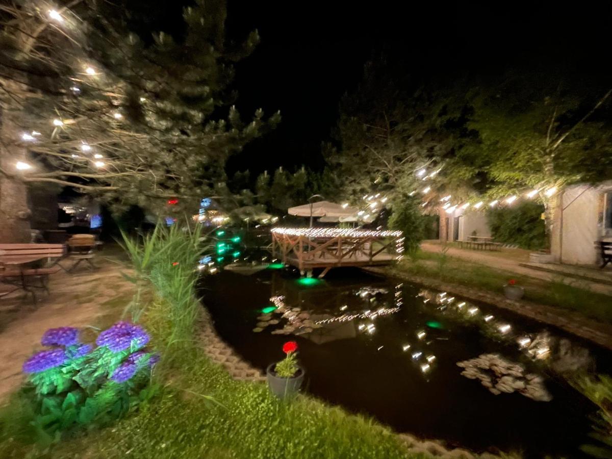 Hotel Garden Olesnica  Ngoại thất bức ảnh
